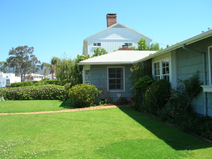 Looking along the front of the house toward the living room.